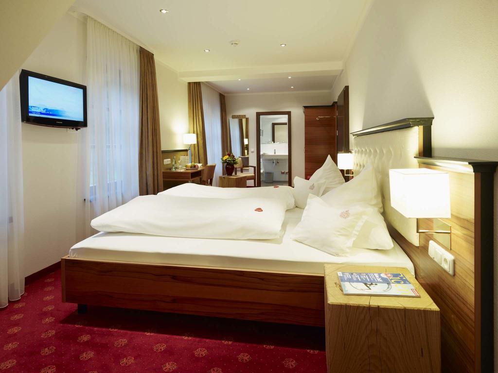 Naturhotel Ruegers Forstgut Mespelbrunn Ngoại thất bức ảnh