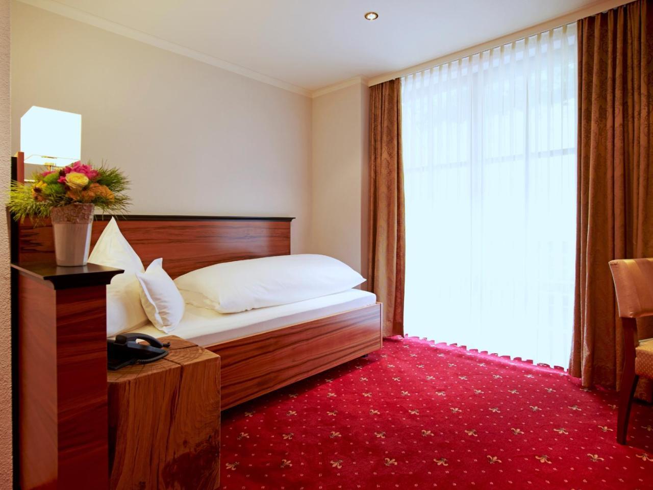 Naturhotel Ruegers Forstgut Mespelbrunn Ngoại thất bức ảnh