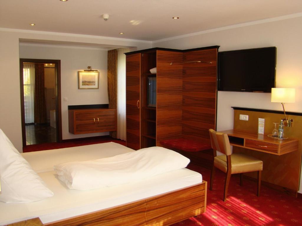 Naturhotel Ruegers Forstgut Mespelbrunn Phòng bức ảnh
